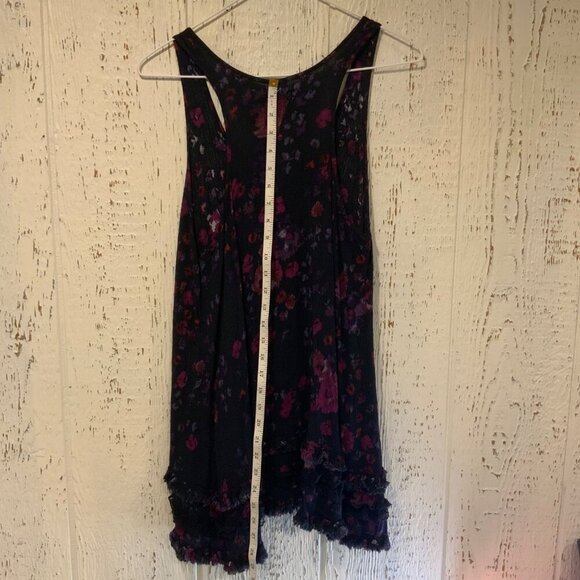 Free People Women's size 8P Sleeveless Dark Blue/Pink floral Racerback Pull on - Picture 8 of 14